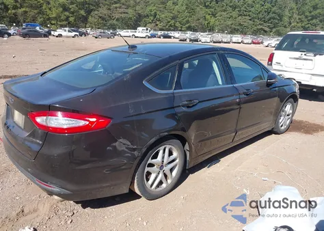 2015 Ford Fusion Se z USA, uszkodzony, nr VIN 1FA6P0H77F5122363